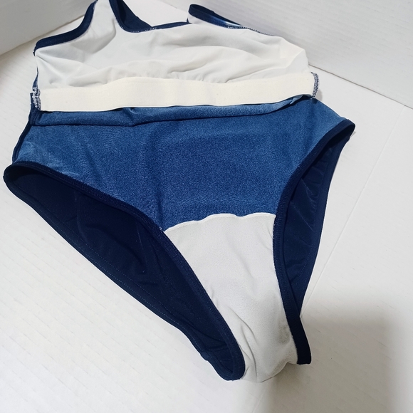 ARENA - Picture 9 of 12